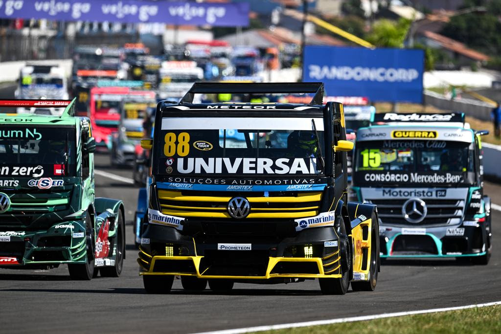 Copa Truck: Beto Monteiro e Paulo Salustiano vencem na Copa Truck em Londrina