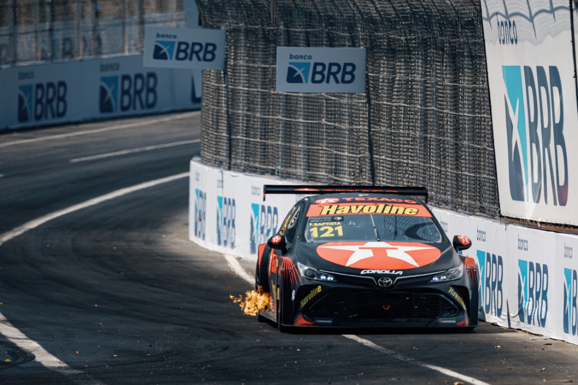 Stock Car: Felipe Baptista vence corrida principal do BH Stock Festival