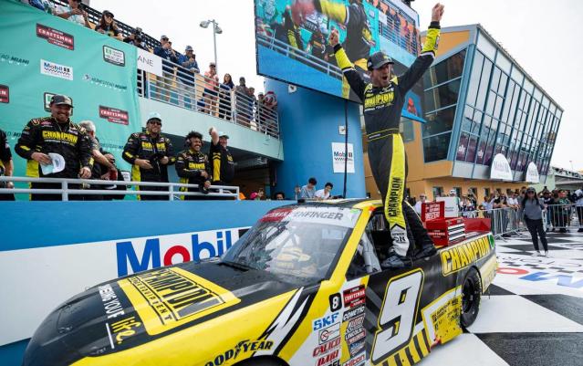 NASCAR Truck Series: Grant Enfinger vence em Miami