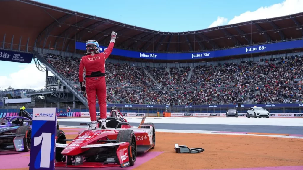 Fórmula-E: Oliver Rowland vence o e-Prix da Cidade do México